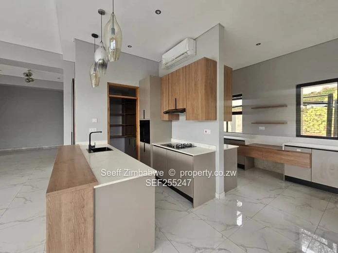 Exquisite 6-Bedroom All-Ensuite Modern Sanctuary | Glen Lorne