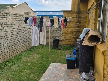 2 Bedroom Garden Flat