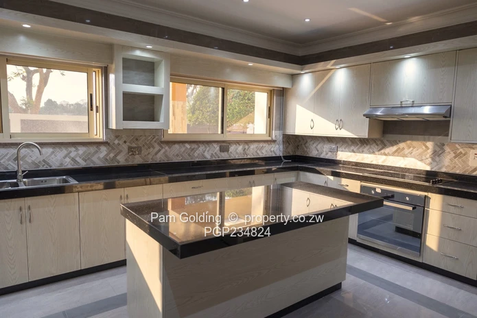  6 Acres-Premium, Executive Estate - Carrick Creagh