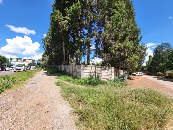 Commercial & Industrial Land