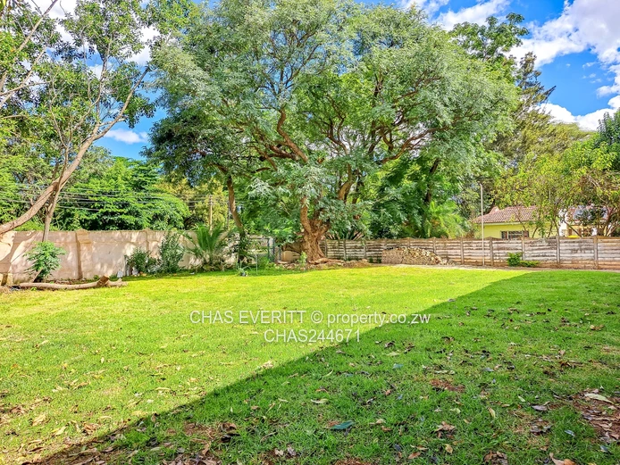 Newly built 3bed Flat to Let 