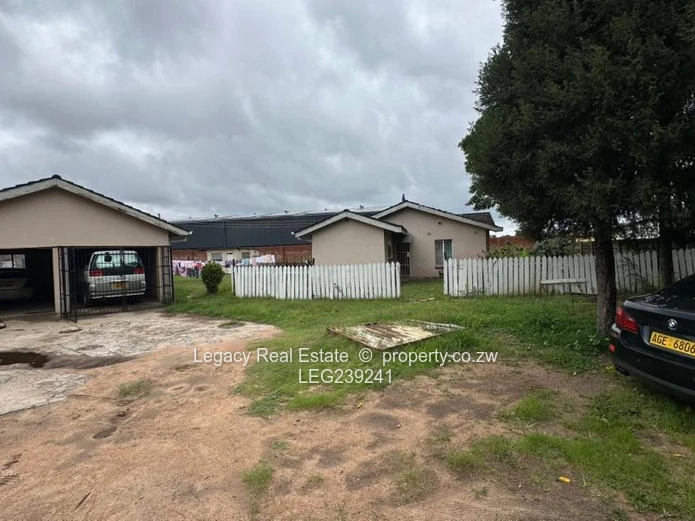 Strategic Commercial Property – Ideal for Corporate HQ or Logistics