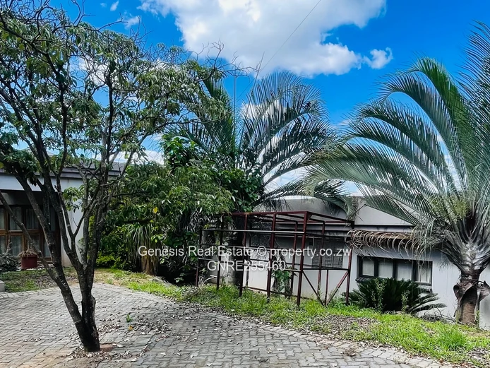 Split Level Family Home With Scenic Views!