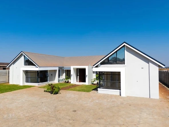 5 Bedroom House