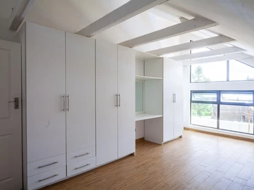 4 Bedroom Townhouse Complex