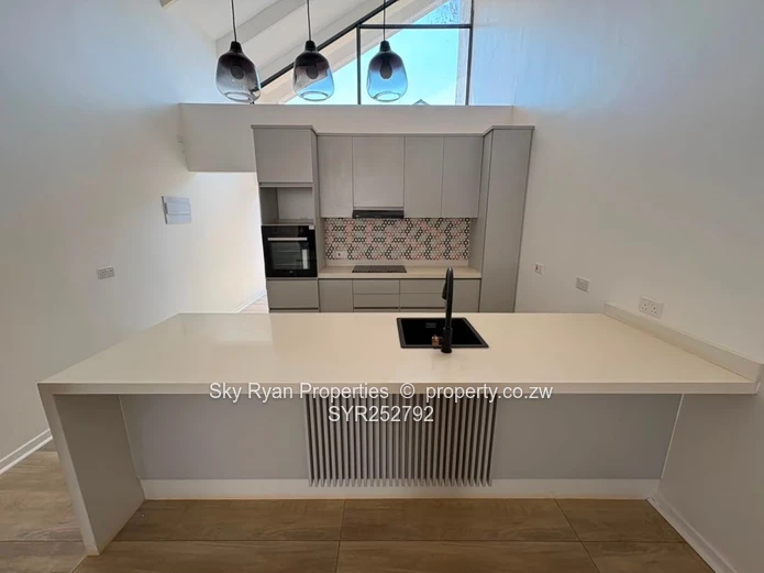 Beautiful Modern Complex – Borrowdale Pomona