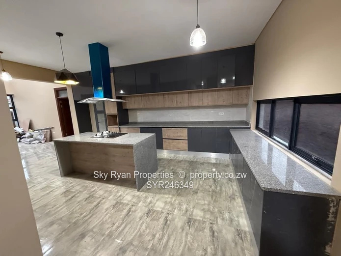 Arlington House To Let