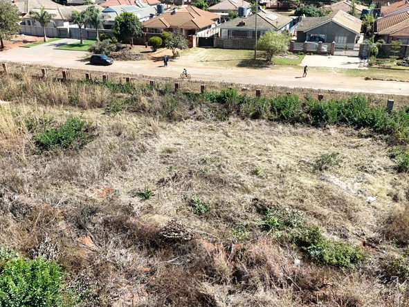 Stands & Residential Land