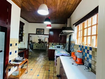 Farm & Agricultural Land