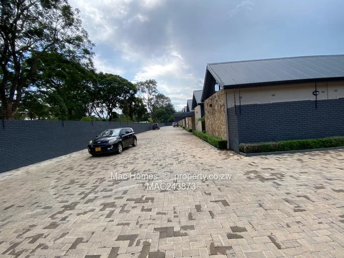 A neat and recently built 4 Bedroomed Apartment to Let 