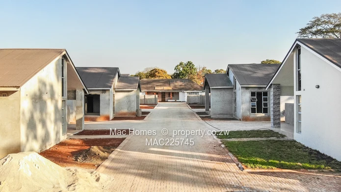 Captivating 3-Bedroom Townhouse for Sale in Emerald Hill (Sole Mandate)