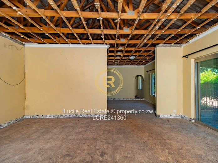 Ideal Family Home in Borrowdale (Sole Mandate)