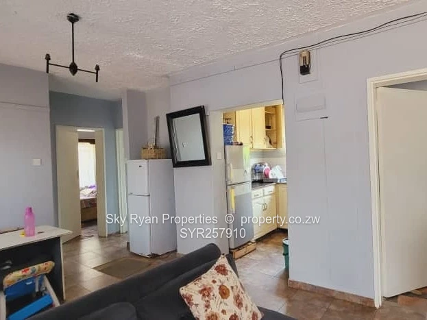 Mabelreign Zambezi Flats Apartment For Sale