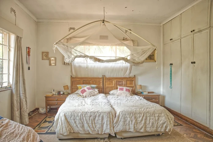Family Home In Prime Location New Alexandra Park (Sole Mandate)