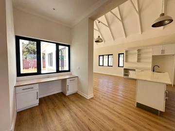 3 Bedroom Garden Flat