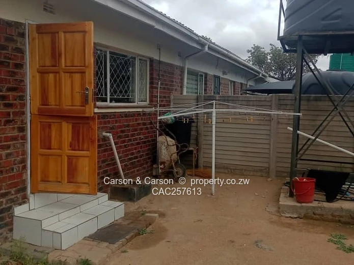 Spacious 3-Bed Home in Greendale North with Borehole