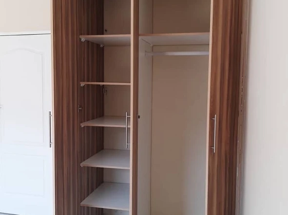 3 Bedroom Flat & Apartment