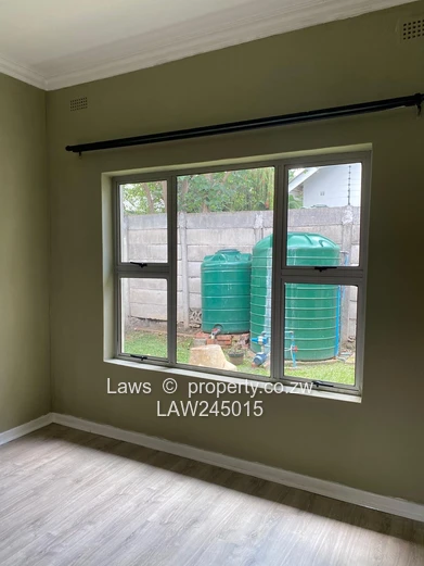 Newlands Flat to Let