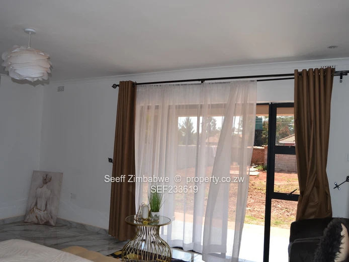 Stunning 5-Bedroomed House In Mtpleasant Heights