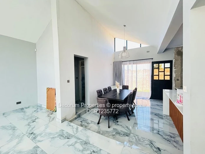 Beautiful 3 bedroom house for sale in Mandara