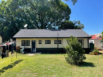 3 Bedroom Garden Flat