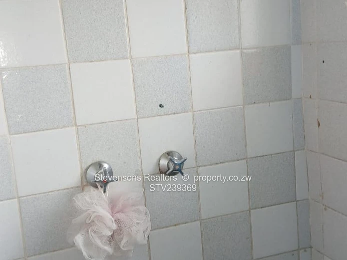 Mabelreign 3-Bed Home, Borehole & 1096m² Garden