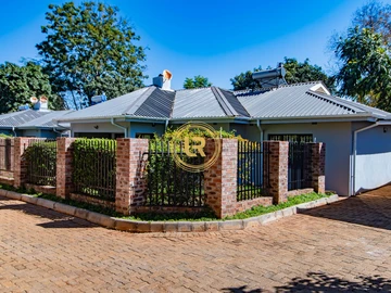 3 Bedroom Garden Flat