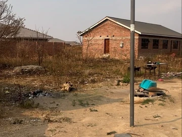 Stands & Residential Land