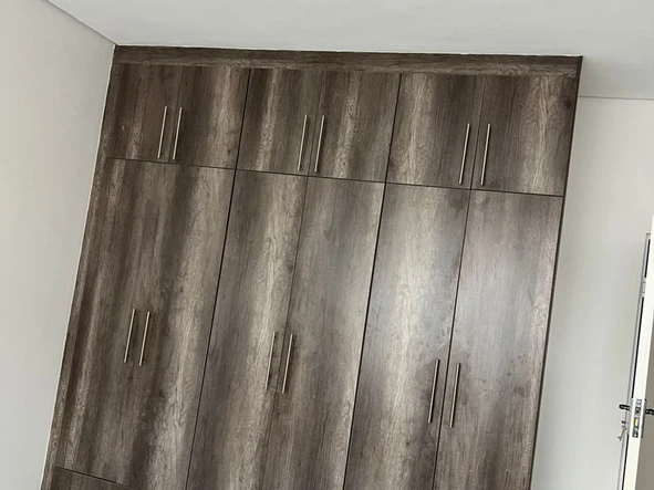 3 Bedroom Flat & Apartment