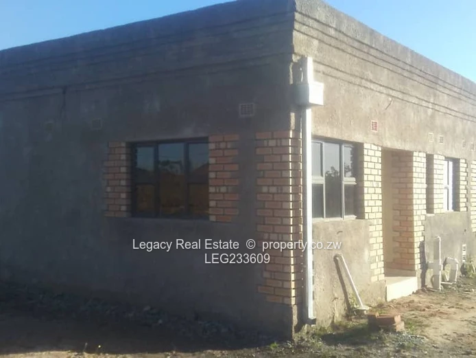 Galloway, Norton – Stand with Cottage for Sale