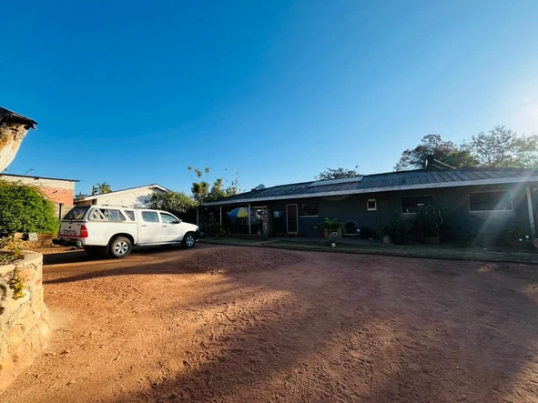 Solid 3 bed house on 3,294sqm