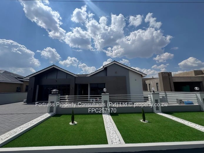 Brand New 4-Bed House in Arlington East