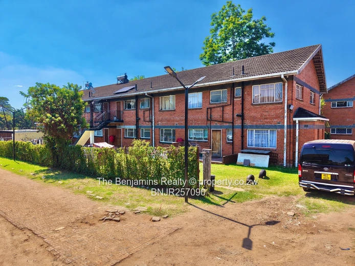 Ground-Floor 2-Bedroom Apartment for Sale in Avondale