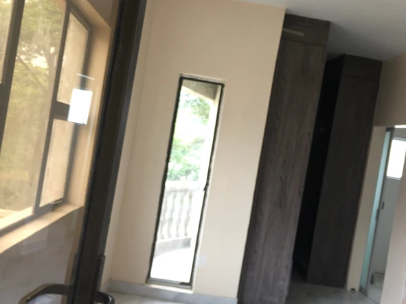 3 Bedroom Flat & Apartment