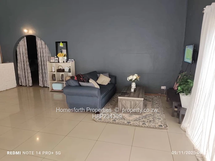 Commercial Property to Let – Mandara