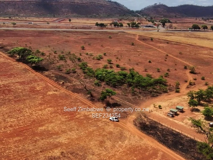  10-Hectares Kintyre Estate Plot on Harare/Bulawayo Rd (Sole Mandate)