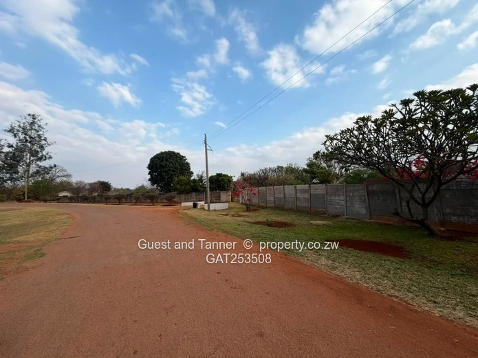 Banket Low-Density Residential Stand for Sale