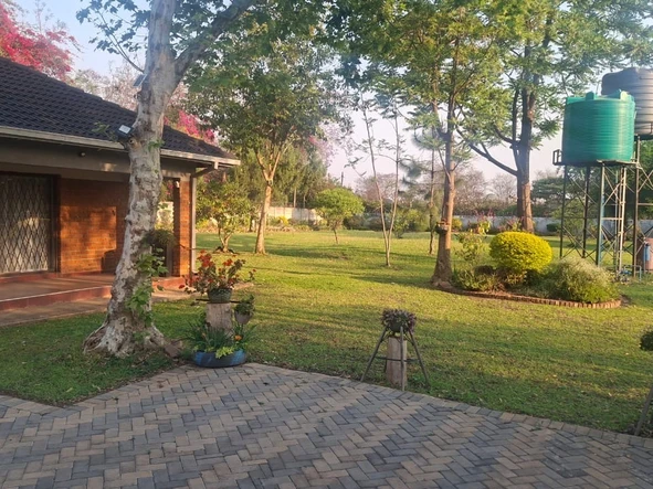 5 Bedroom House