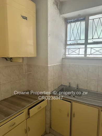 Flat To Let