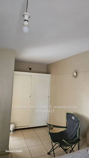 Compact sitter unit for Sale. (Sole Mandate)