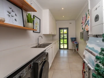 4 Bedroom Townhouse Complex