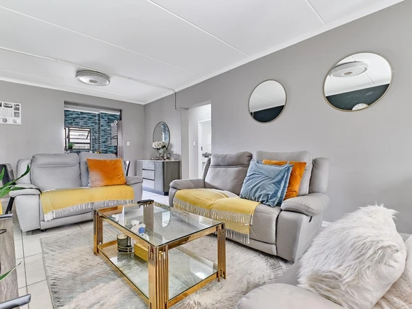 3 Bedroom Garden Flat