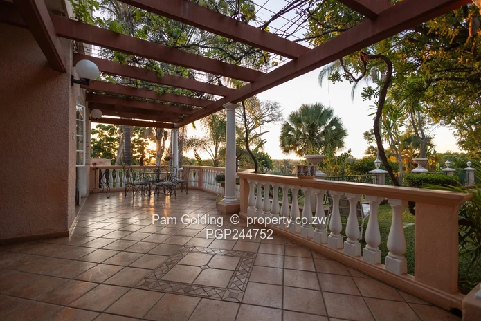 Classic Home on the Ridge