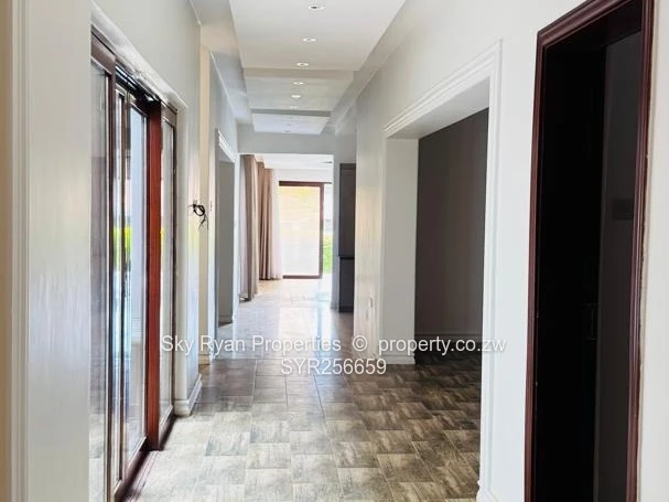 Luxury Brookview Estate For Sale 