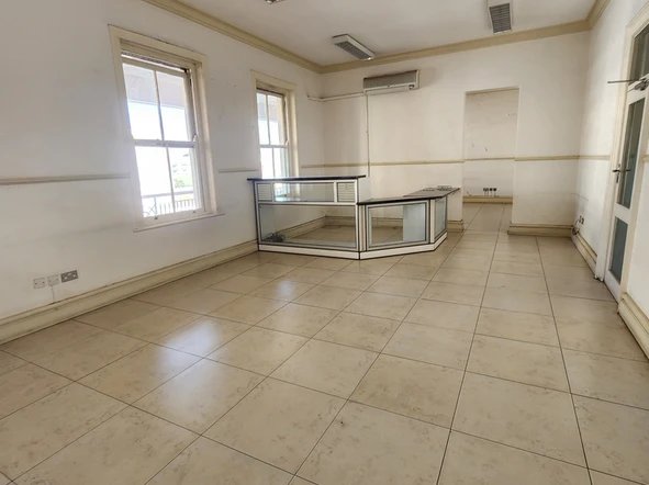 Shop & Retail Property