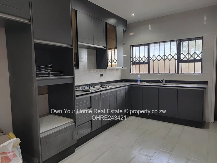 Mabvazuva house to let 