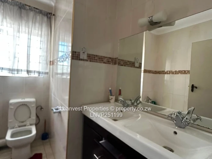 Harare Upper Avenues Neat Duplex Garden Flat For Sale