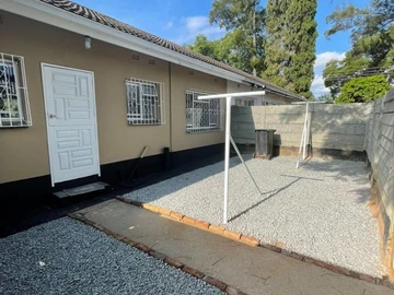 2 Bedroom Garden Flat