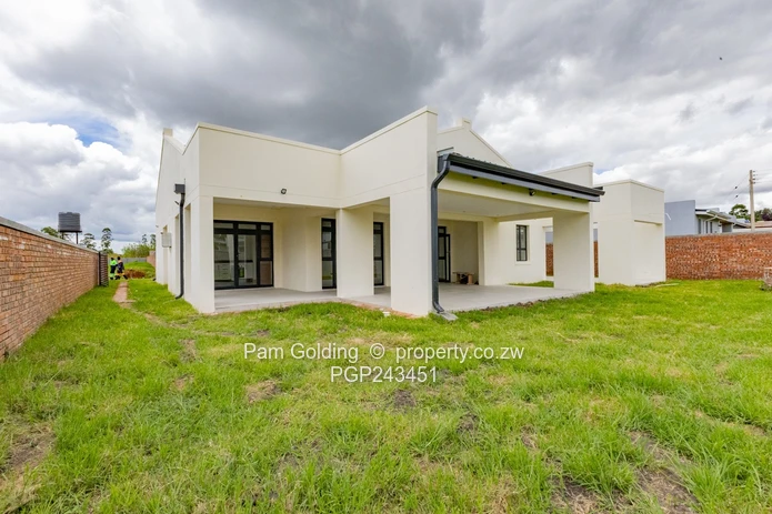 Cape Dutch Townhouse - Brand New