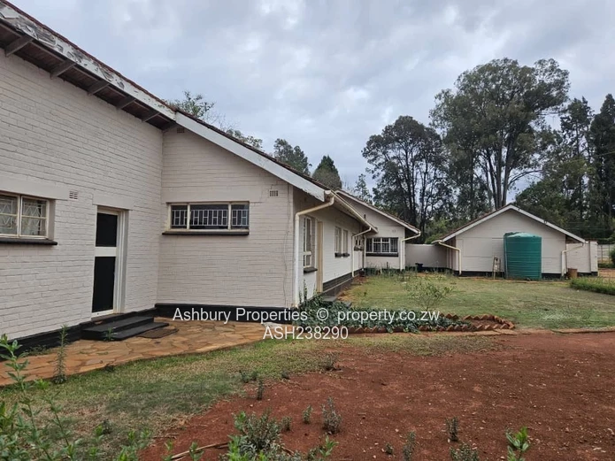 Spacious 300m2 office on 4000m2 land, Mount Pleasant